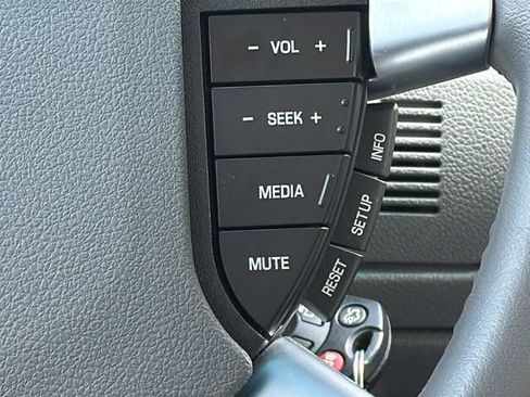 Used 2008 Mercury Sable AWD Sedan image 23
