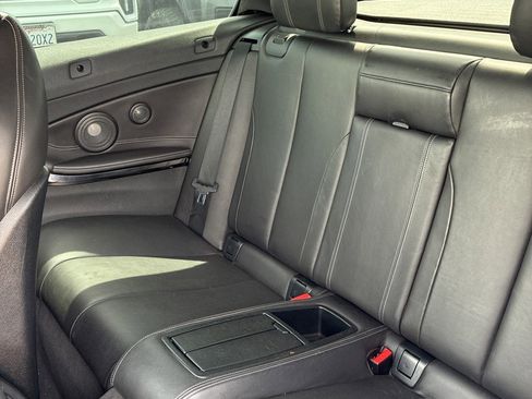 Used 2016 BMW M4 Convertible RWD image 11