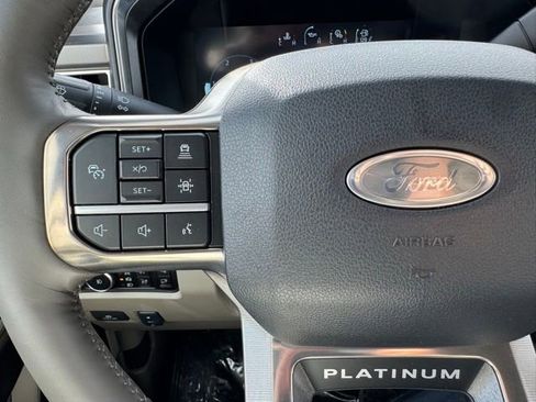 New 2026 Ford F250 Platinum w/ Platinum Plus Package image 24