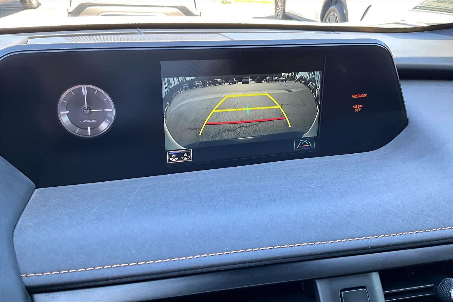 Used 2019 Lexus UX 200 w/ Premium Package FWD image 25