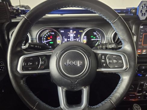 Used 2022 Jeep Wrangler Unlimited Rubicon 4xe w/ Steel Bumper Group AWD/4WD image 16