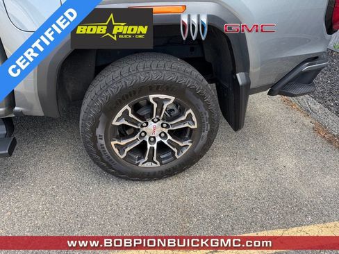 Used 2023 GMC Canyon AT4 w/ AT4 Premium Package AWD/4WD image 4