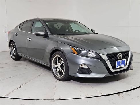 Used 2022 Nissan Altima 2.5 S image 8