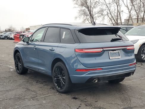 New 2026 Lincoln Corsair Premiere image 3