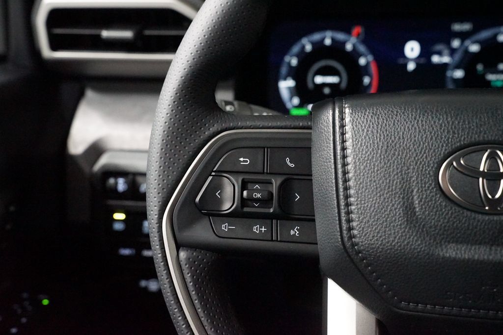 New 2026 Toyota 4Runner Trailhunter AWD/4WD image 15