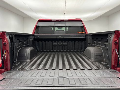 New 2025 GMC Sierra 1500 AT4 w/ AT4 Premium Package image 11