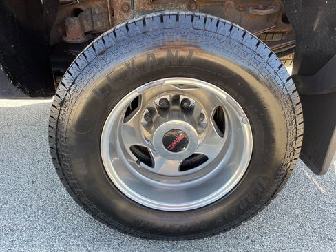 Used 2015 GMC Sierra 3500 Denali w/ Duramax Plus Package image 12