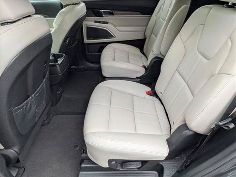 Used 2022 Kia Telluride SX AWD/4WD image 18