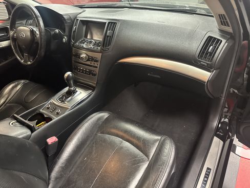 Used 2011 INFINITI G37 x Sedan w/ Premium Pkg AWD/4WD image 14