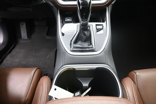 Used 2020 Subaru Outback Touring XT AWD/4WD image 13
