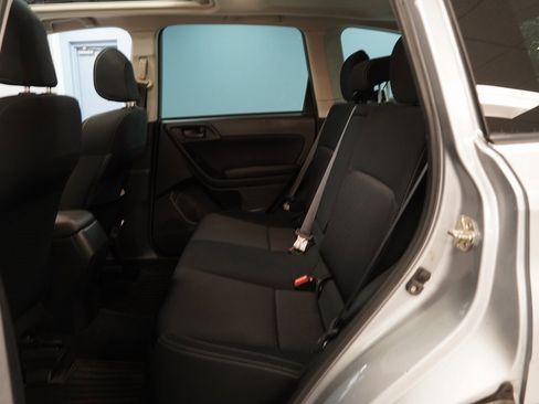 Used 2018 Subaru Forester 2.5i Premium image 25