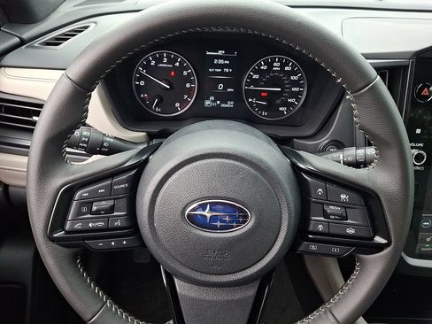 Used 2026 Subaru Forester Premium AWD/4WD image 19