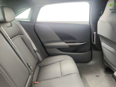Used 2024 Lucid Air Touring AWD/4WD image 27