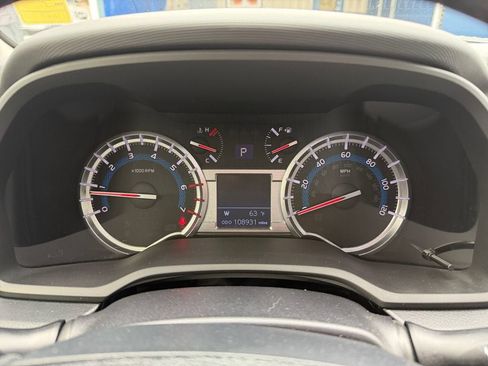 Used 2019 Toyota 4Runner SR5 Premium AWD/4WD image 14