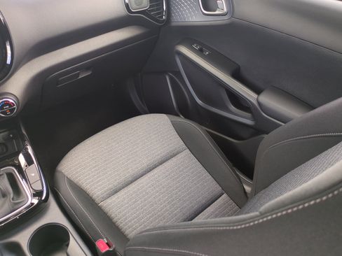 Certified 2023 Kia Soul EX image 15