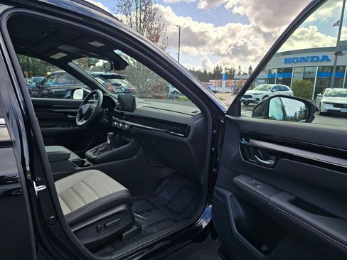 Certified 2024 Honda CR-V Sport Touring image 9