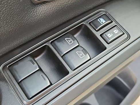 Certified 2019 Nissan Titan S w/ S Utility Package image 24