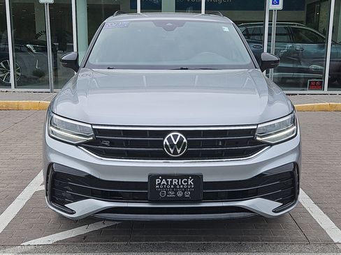 Certified 2023 Volkswagen Tiguan SE R-Line AWD/4WD image 23
