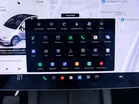 Used 2022 Tesla Model Y Long Range image 19