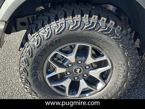 New 2025 Ford Bronco Badlands image 17