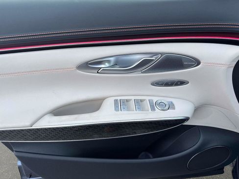 New 2026 Genesis GV70 3.5T Sport Prestige AWD/4WD image 18