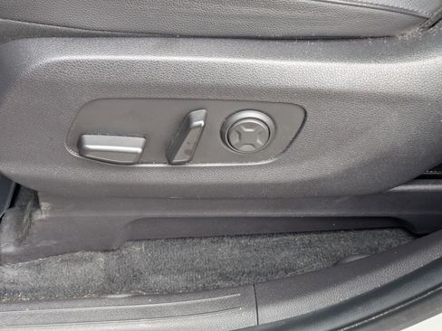 Used 2023 Kia Carnival SX Prestige FWD image 14