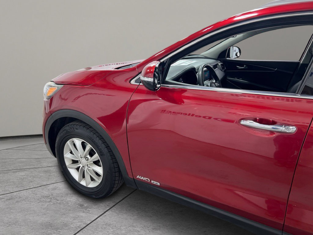 Used 2017 Kia Sorento AWD image 16