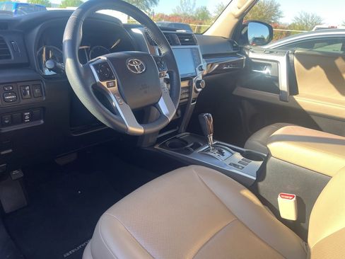 Used 2020 Toyota 4Runner Limited image 9