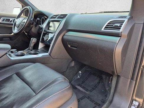 Used 2014 Ford Explorer Sport AWD/4WD image 22