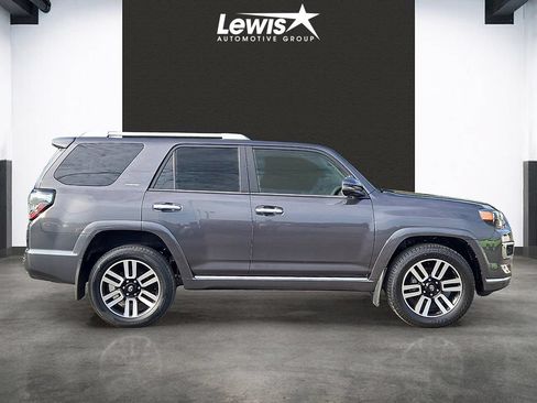 Used 2023 Toyota 4Runner Limited AWD/4WD image 5