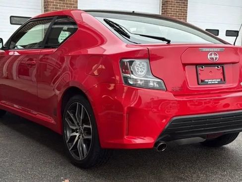Used 2016 Scion tC image 7