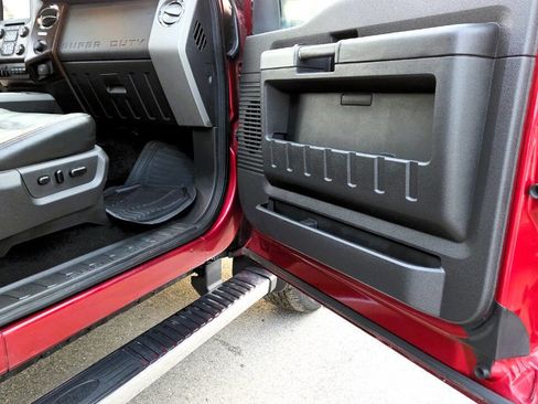 Used 2014 Ford F350 Lariat w/ Chrome Package image 36