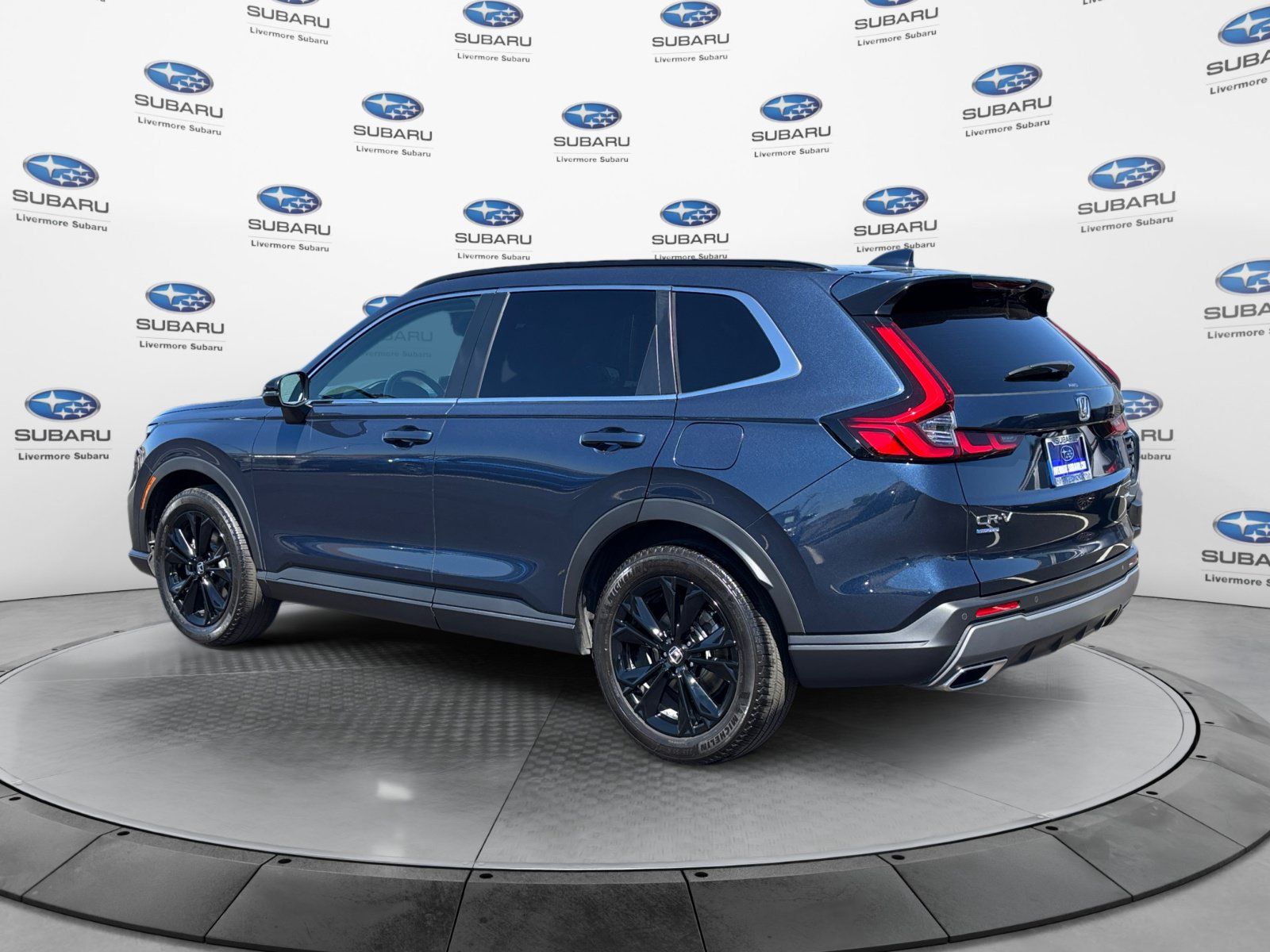 Used 2024 Honda CR-V Sport Touring image 4