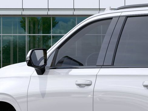 New 2024 Cadillac Escalade Sport Platinum w/ LPO, Floor Liner Package image 12