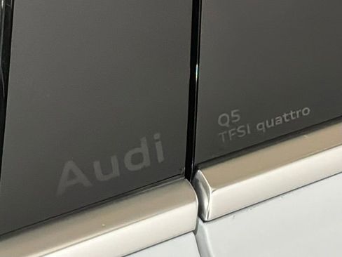 New 2025 Audi Q5 2.0T Premium image 25