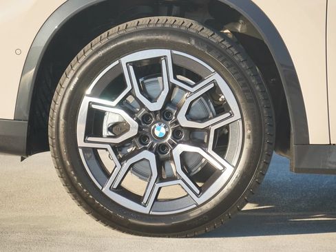 Used 2026 BMW X1 xDrive28i w/ Convenience Package AWD/4WD image 5