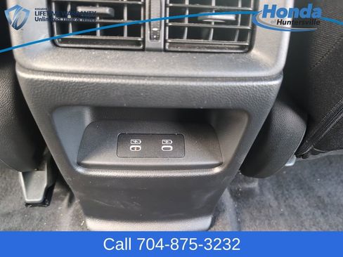 Used 2025 Honda CR-V Sport image 20