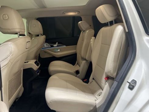 Used 2020 Mercedes-Benz GLS 450 4MATIC image 24