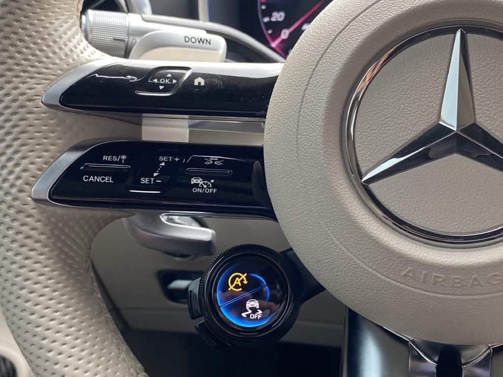 Certified 2022 Mercedes-Benz SL 63 AMG 4MATIC image 10