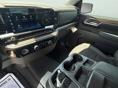 Used 2023 Chevrolet Silverado 1500 RST RWD image 19