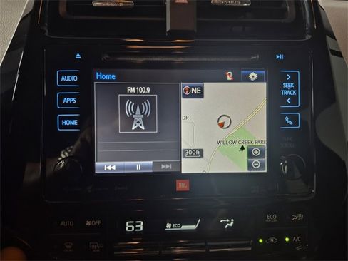 Certified 2016 Toyota Prius Four image 28