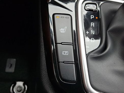 Used 2024 Kia Seltos S AWD/4WD image 24