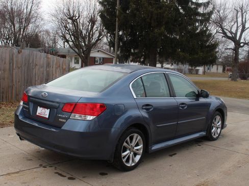 Used 2013 Subaru Legacy 2.5i Premium image 10