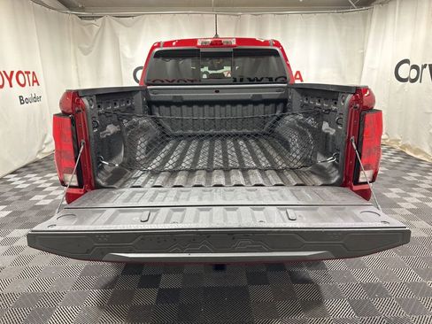 Used 2024 Chevrolet Colorado LT w/ LT Convenience Package image 15