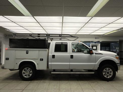 Used 2016 Ford F350 XLT image 4