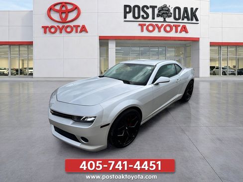 Used 2015 Chevrolet Camaro LS RWD image 8