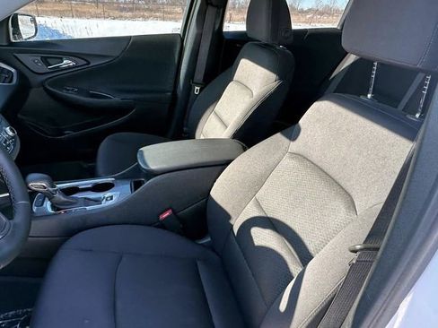 Certified 2023 Chevrolet Malibu LT w/ Redline Edition image 17