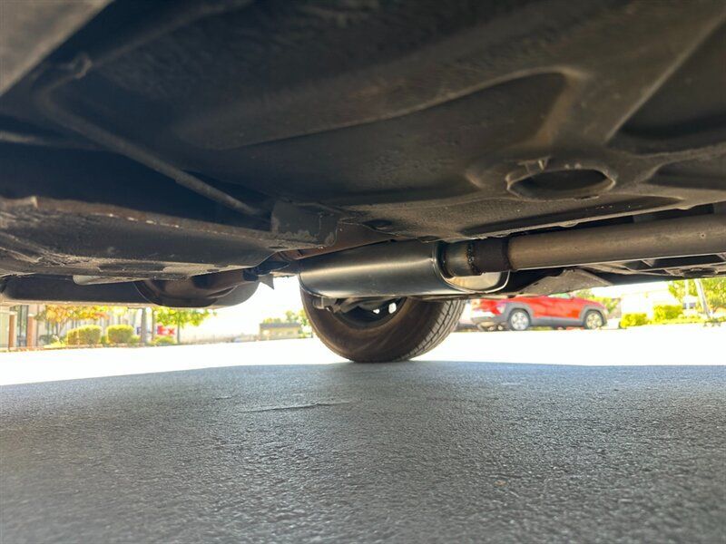 Used 1988 Ford Mustang LX RWD image 34