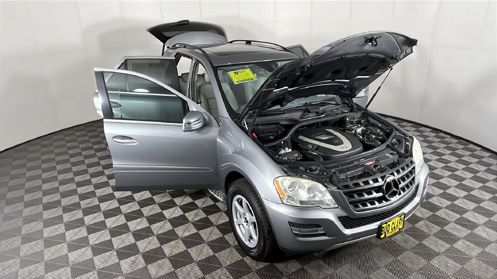 Used 2011 Mercedes-Benz ML 350 2WD image 6