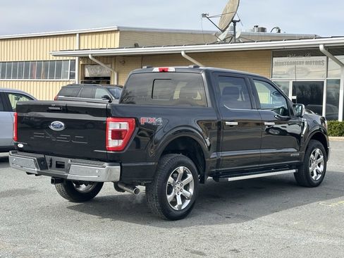 Used 2023 Ford F150 Lariat w/ Max Trailer Tow Package image 12